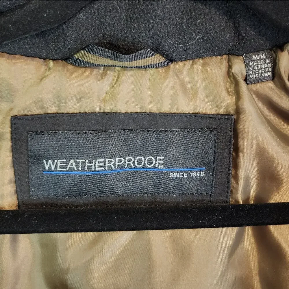 Men's Weatherproof double layered zip-up coat, size Medium